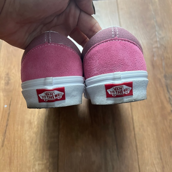 Pink Vans size 8 - Picture 2 of 6